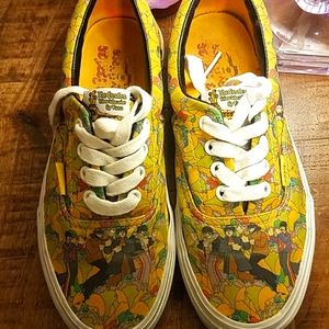 Vans The Beatles yellow submarine edition